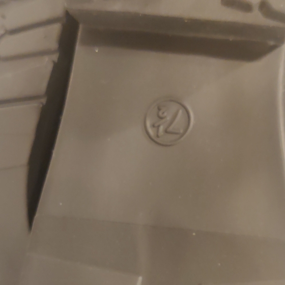 Amazon Essentials Black Combat Boots - Picture 7 of 9